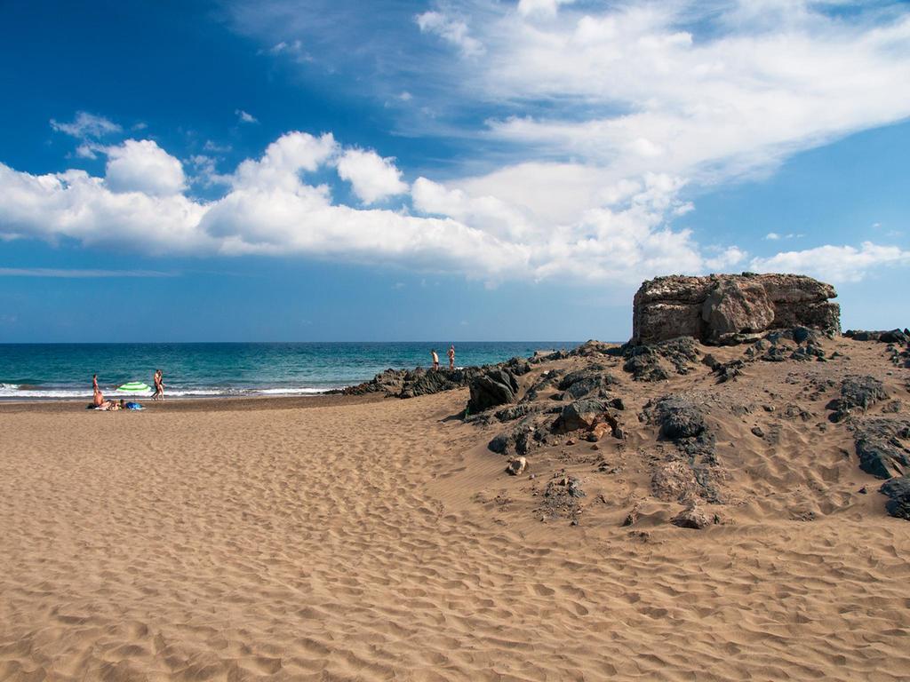 Beach House Adelfas San Agustin Mci Ngoại thất bức ảnh
